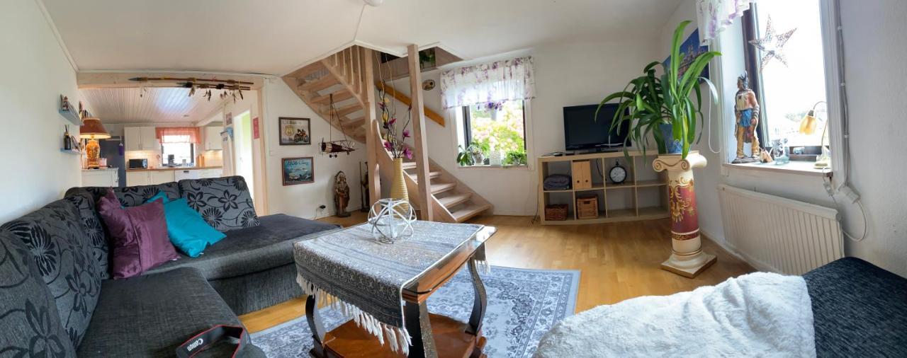 Airbnbekasberg Olofstorp Екстериор снимка